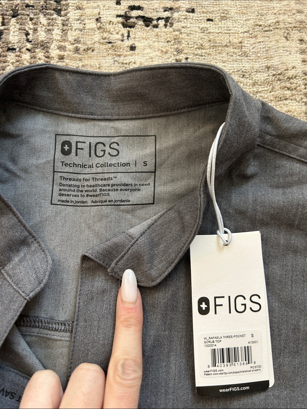 NWT FIGS Rafaela Top - Picture 2 of 5